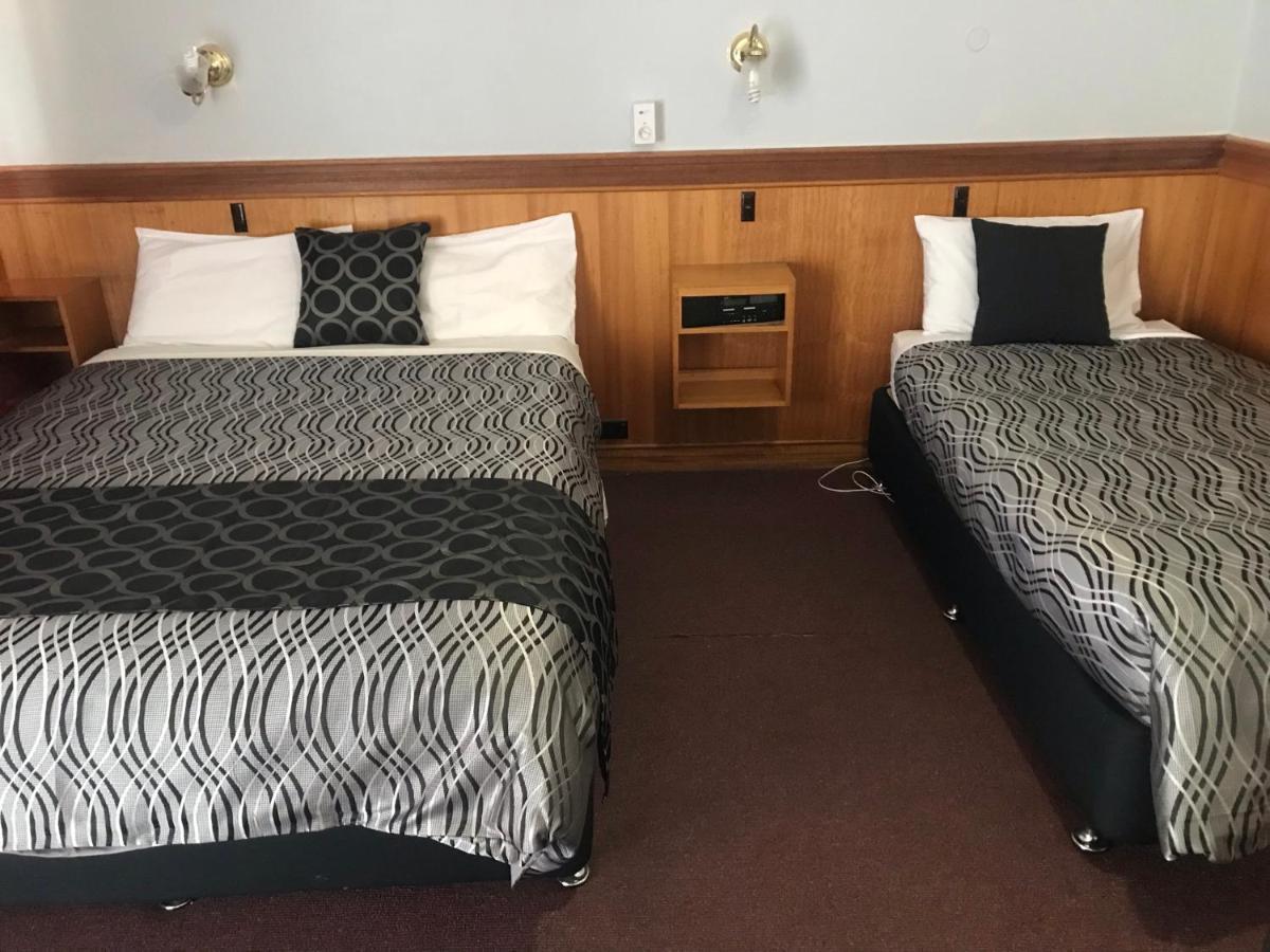 County Lodge Motor Inn West Wyalong Exterior foto
