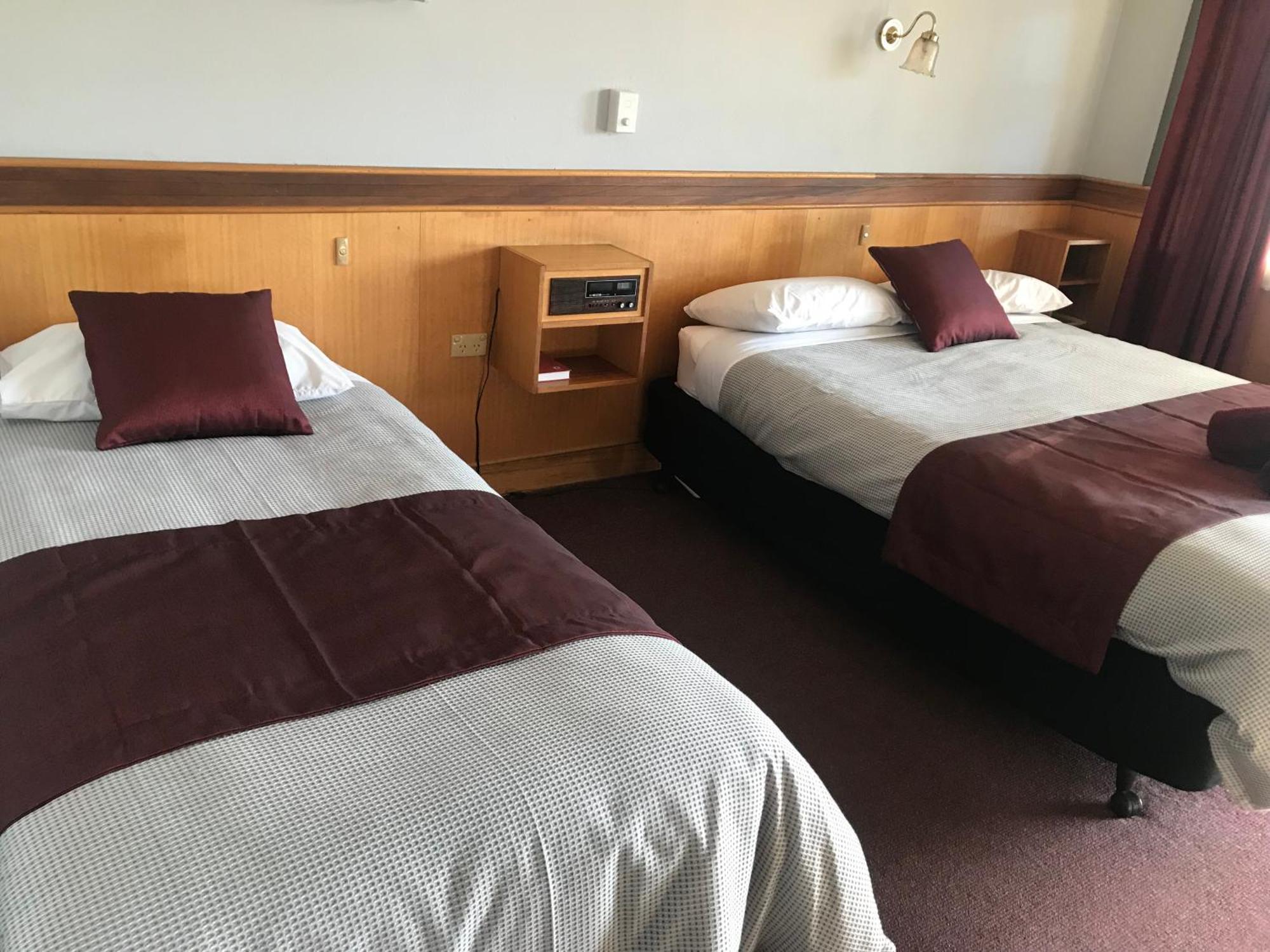 County Lodge Motor Inn West Wyalong Exterior foto
